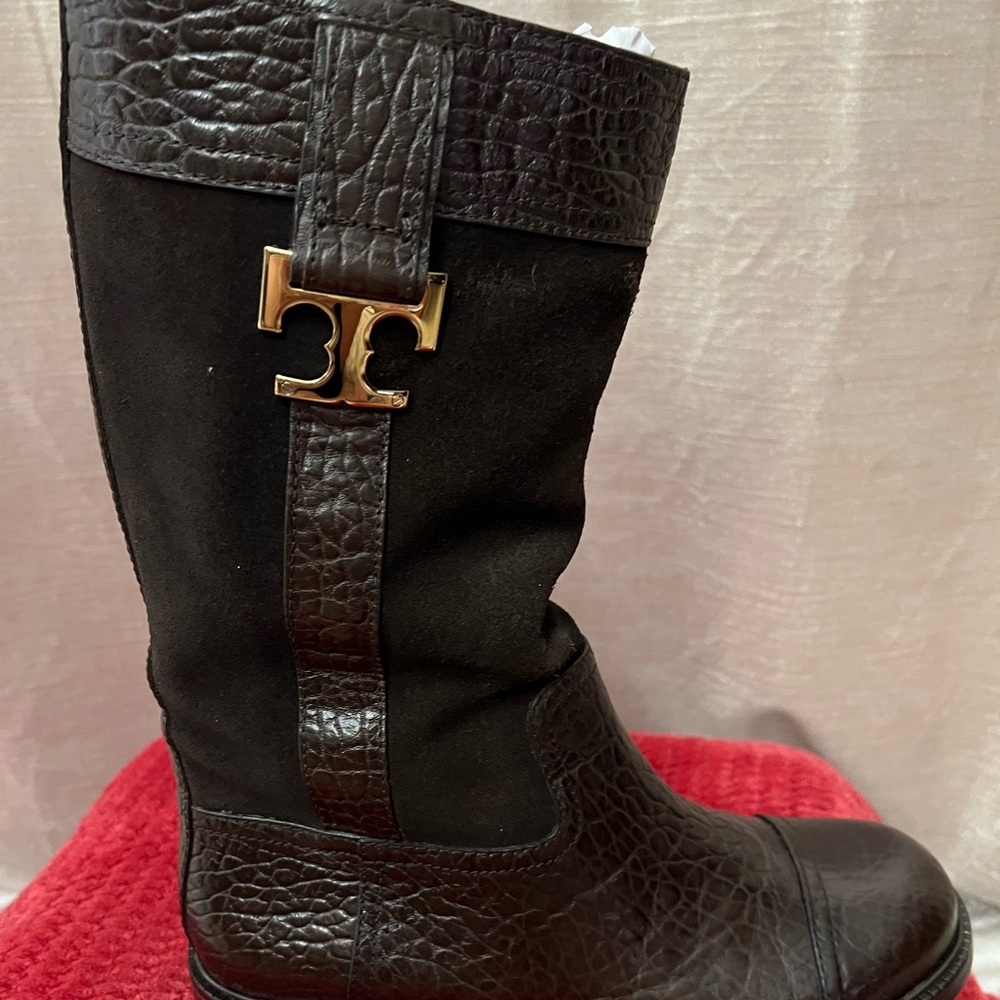 TORY BURCH Corey Brown Croc Embossed Leather Cap Toe Mid Calf Boots Size 8 1/2